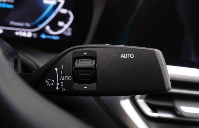 BMW_BMW_3_2548342_18.jpg
