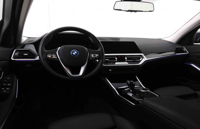 BMW_BMW_3_2548342_7.jpg