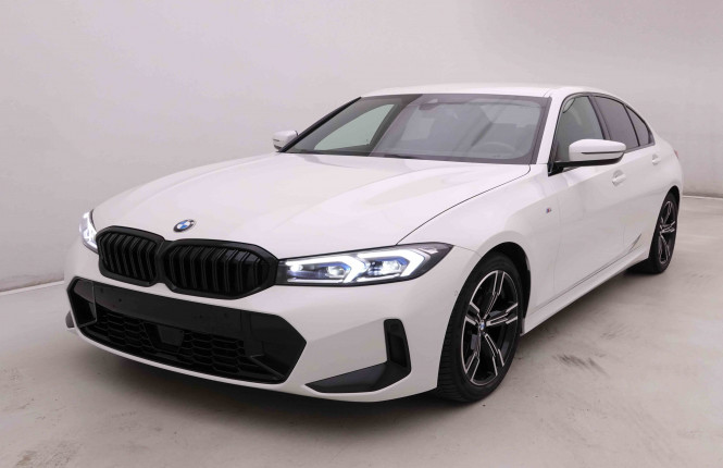 BMW_BMW_3_2548774_26.jpg