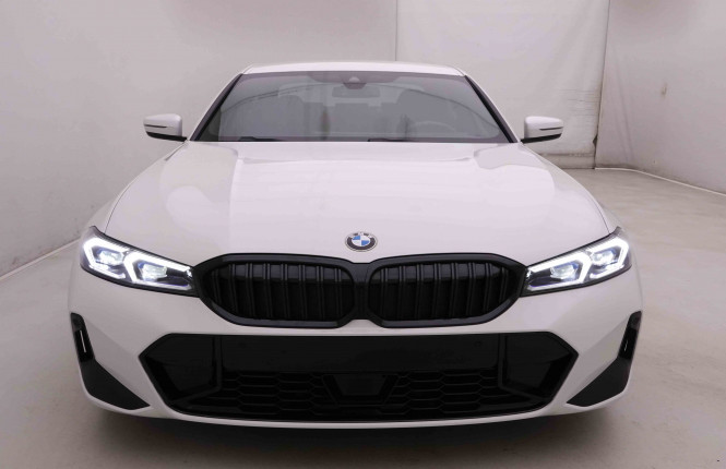 BMW_BMW_3_2548774_27.jpg