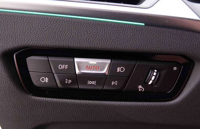 BMW_BMW_3_2548774_8.jpg