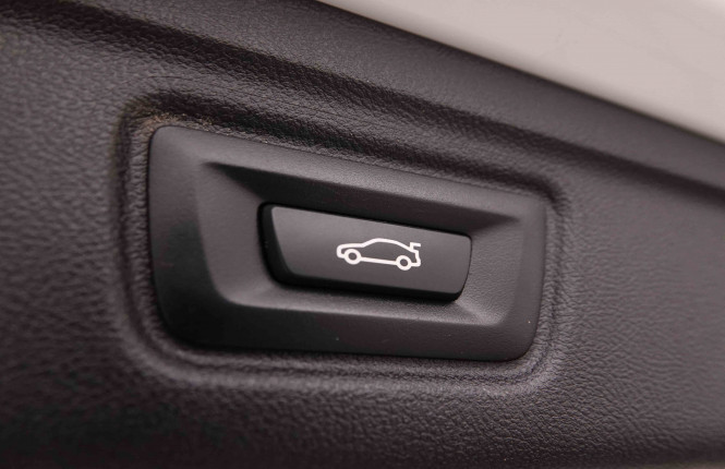 BMW_BMW_3_2550109_6.jpg