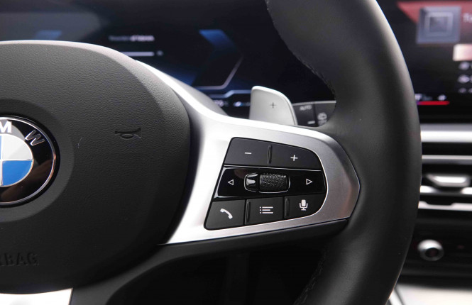 BMW_BMW_3_2550135_23.jpg