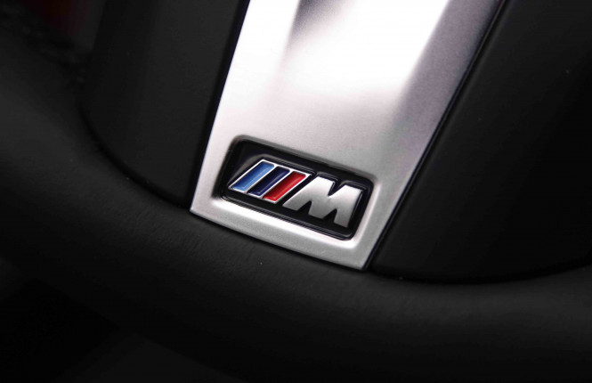 BMW_BMW_3_2550135_24.jpg