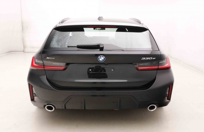 BMW_BMW_3_2651902_36.jpg BMW_BMW_3_2651902_36.jpg