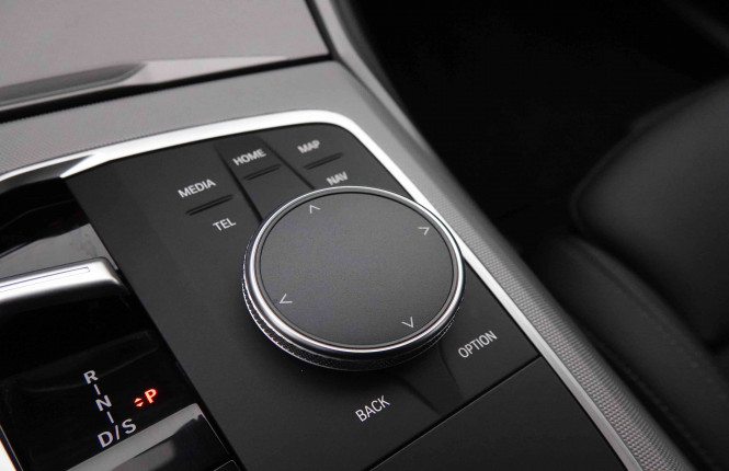 BMW_BMW_3_2651979_18.jpg BMW_BMW_3_2651979_18.jpg