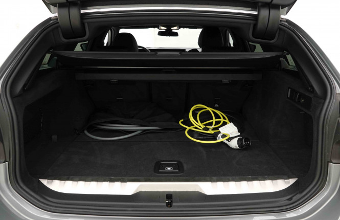 BMW_BMW_3_2654156_5.jpg