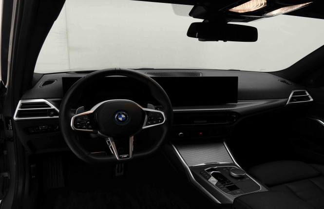 BMW_BMW_3_2654156_8.jpg