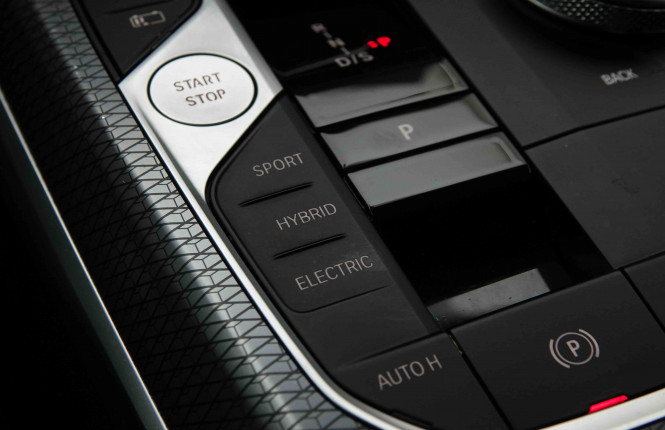BMW_BMW_3_2654395_15.jpg
