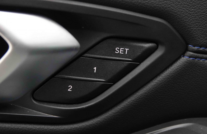 BMW_BMW_3_2654395_22.jpg