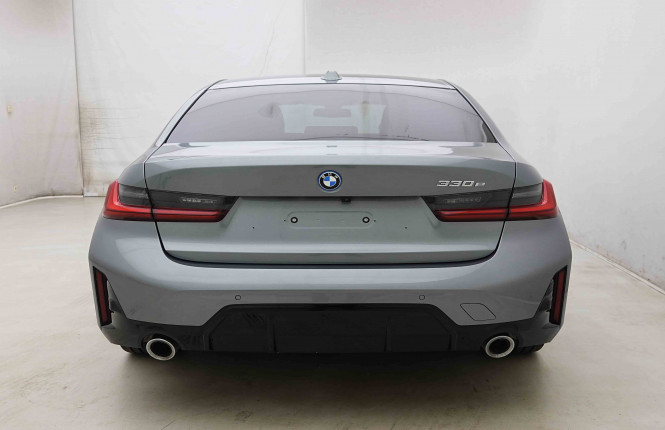 BMW_BMW_3_2654396_33.jpg