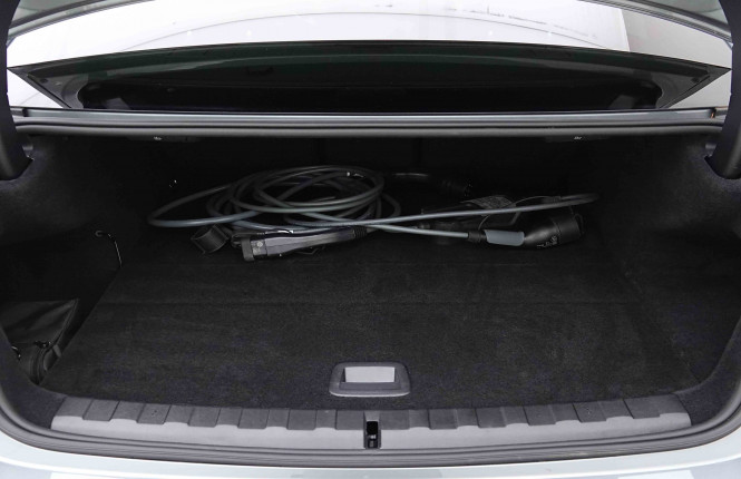 BMW_BMW_3_2654396_5.jpg
