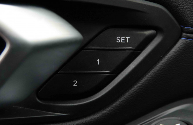 BMW_BMW_3_2654397_23.jpg