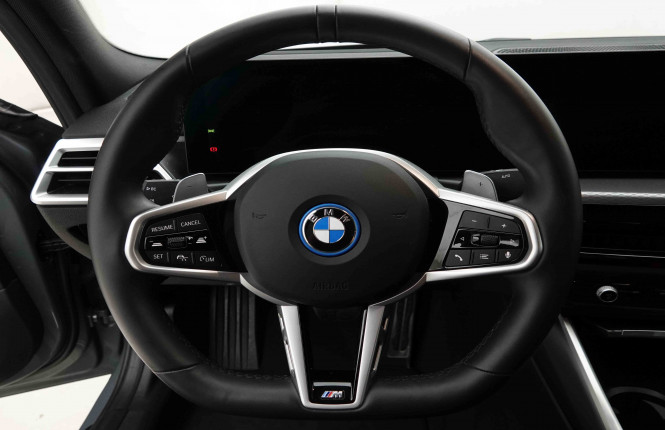 BMW_BMW_3_2654397_9.jpg