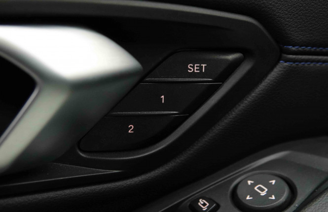 BMW_BMW_3_2654398_23.jpg