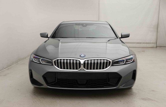 BMW_BMW_3_2654398_28.jpg