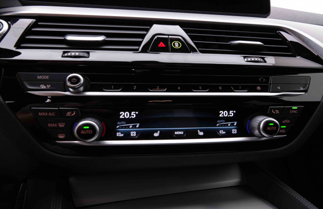 BMW_BMW_5_2548392_18.jpg
