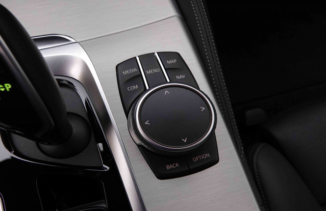 BMW_BMW_5_2548392_21.jpg