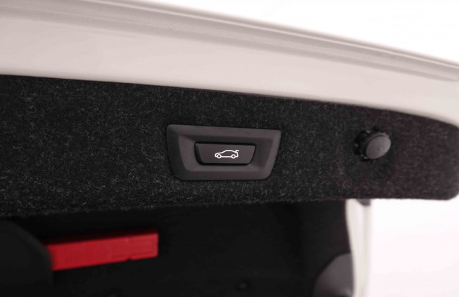 BMW_BMW_5_2548392_8.jpg