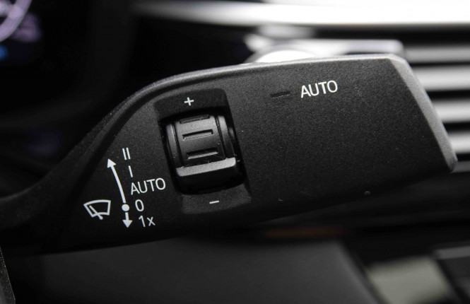 BMW_BMW_5_2549703_19.jpg