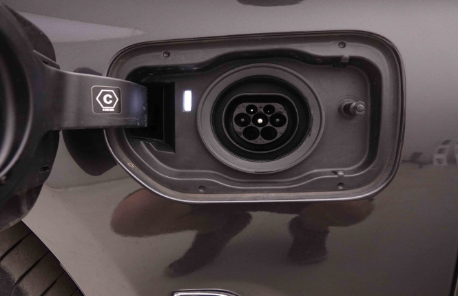 BMW_BMW_5_2549708_23.jpg