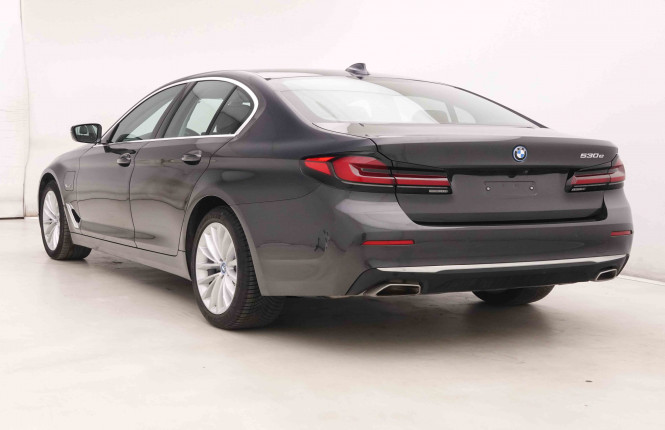BMW_BMW_5_2549708_30.jpg