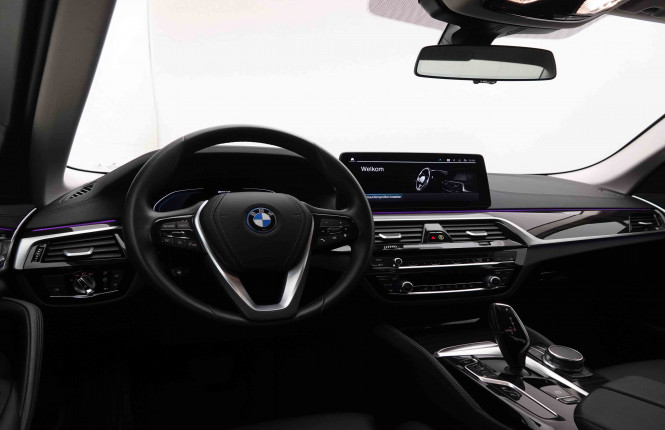 BMW_BMW_5_2549708_8.jpg