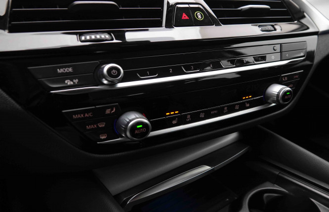 BMW_BMW_5_2549877_17.jpg