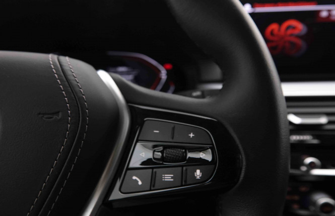 BMW_BMW_5_2550301_23.jpg