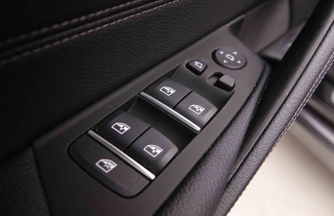 BMW_BMW_5_2550301_24.jpg