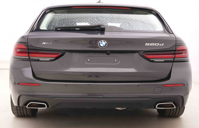 BMW_BMW_5_2550301_32.jpg