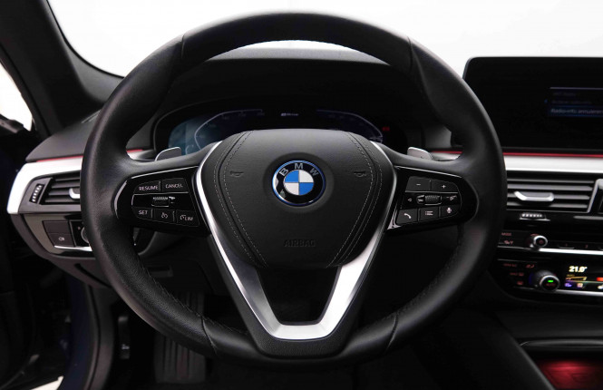 BMW_BMW_5_2550305_10.jpg BMW_BMW_5_2550305_10.jpg