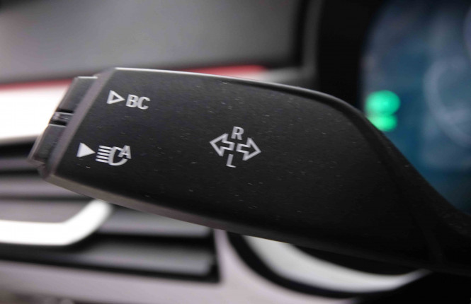 BMW_BMW_5_2550305_19.jpg BMW_BMW_5_2550305_19.jpg