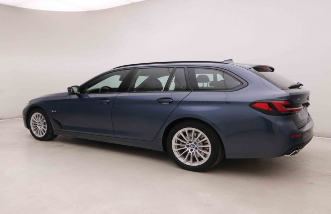 BMW_BMW_5_2550305_28.jpg BMW_BMW_5_2550305_28.jpg