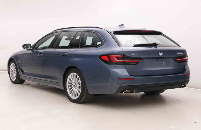 BMW_BMW_5_2550305_29.jpg BMW_BMW_5_2550305_29.jpg