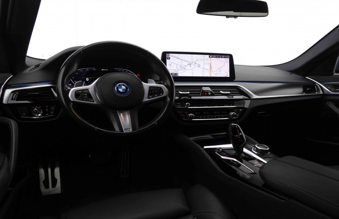 BMW_BMW_5_2550683_7.jpg BMW_BMW_5_2550683_7.jpg