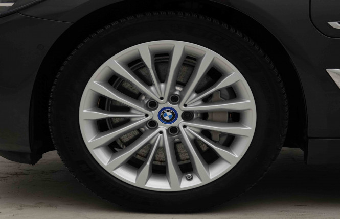 BMW_BMW_5_2653591_27.jpg