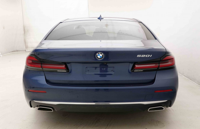 BMW_BMW_5_2654241_35.jpg