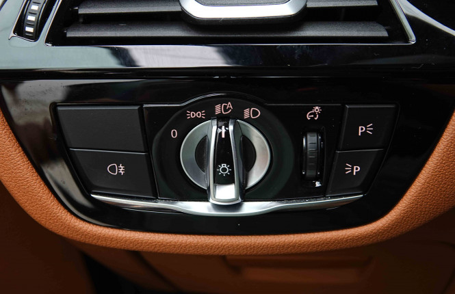 BMW_BMW_5_2654565_22.jpg