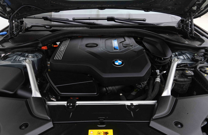 BMW_BMW_5_2654565_25.jpg