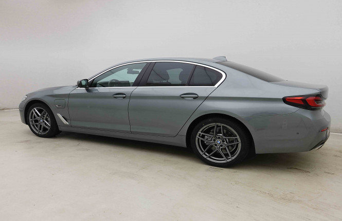 BMW_BMW_5_2654565_29.jpg