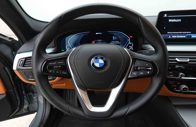 BMW_BMW_5_2654565_8.jpg