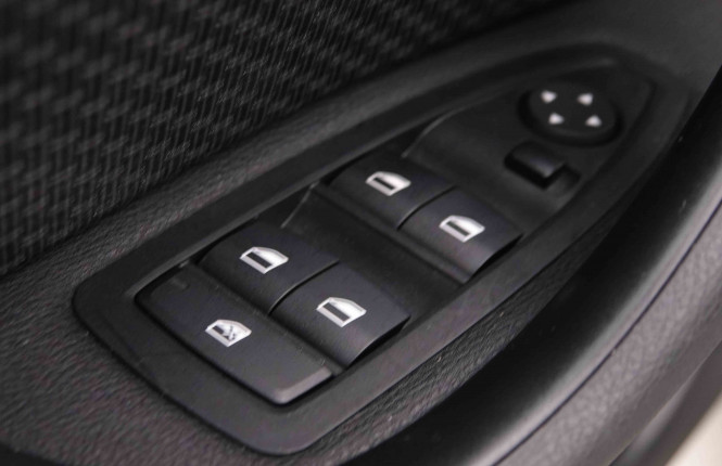 BMW_BMW_X1_2549080_22.jpg