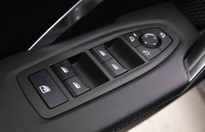 BMW_BMW_X1_2652933_23.jpg BMW_BMW_X1_2652933_23.jpg