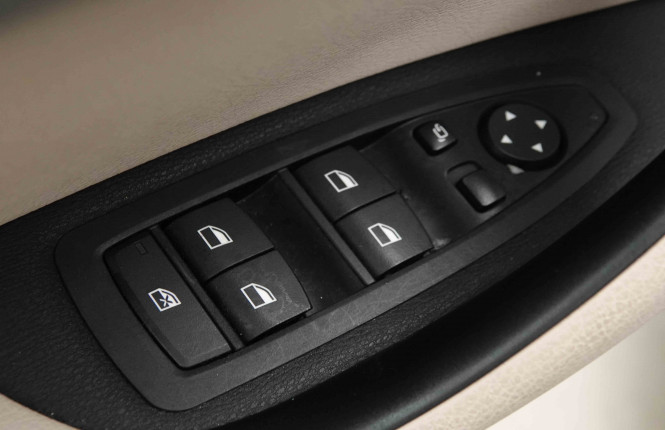 BMW_BMW_X1_2653638_22.jpg