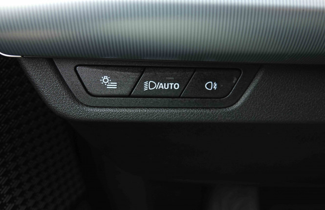 BMW_BMW_X1_2654595_19.jpg