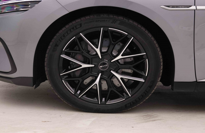 BYD_BYD_HAN_2551298_23.jpg BYD_BYD_HAN_2551298_23.jpg