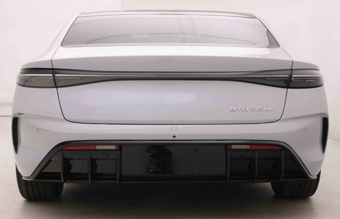 BYD_BYD_SEAL_2549894_32.jpg