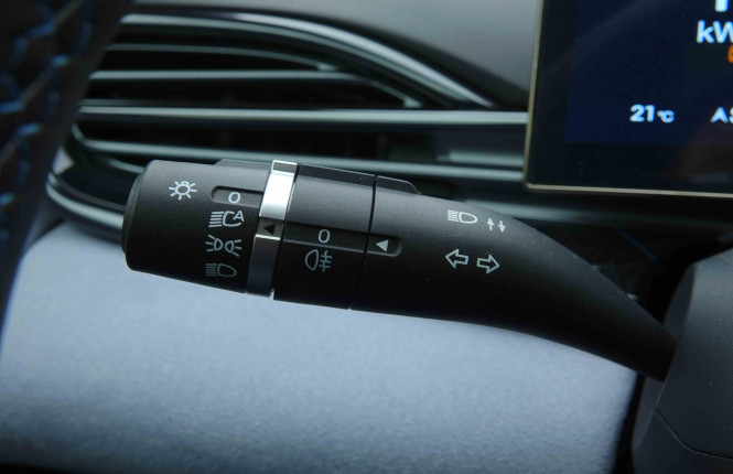 BYD_BYD_SEAL_2654632_16.jpg BYD_BYD_SEAL_2654632_16.jpg