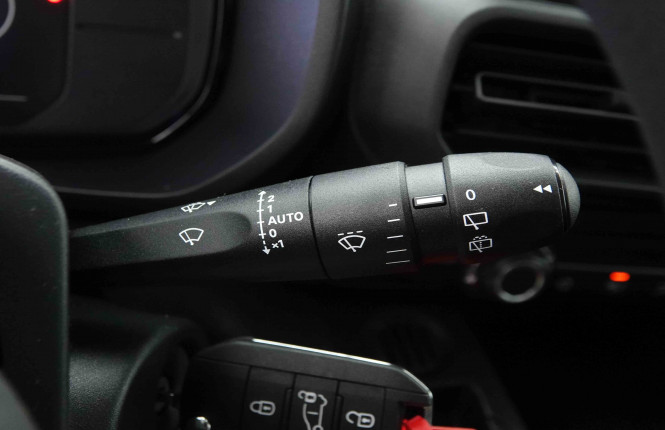 CITROEN_CITROEN_BERLINGO_2653838_17.jpg CITROEN_CITROEN_BERLINGO_2653838_17.jpg